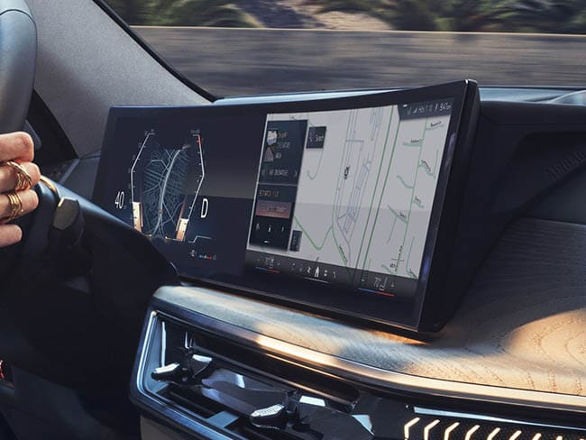 2026 BMW X Models X7 M60i comfort