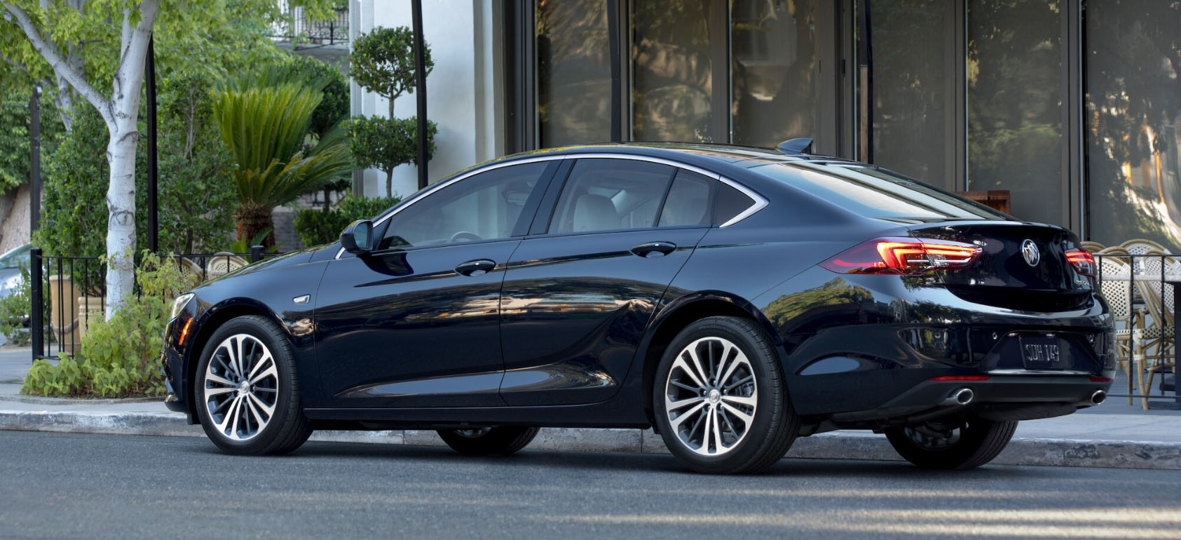 2020 Buick Regal Sportback Safety Main Img