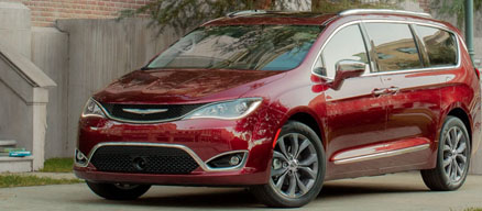 2018 Chrysler Pacifica Hybrid Appearance Main Img