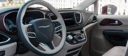 2018 Chrysler Pacifica Hybrid comfort
