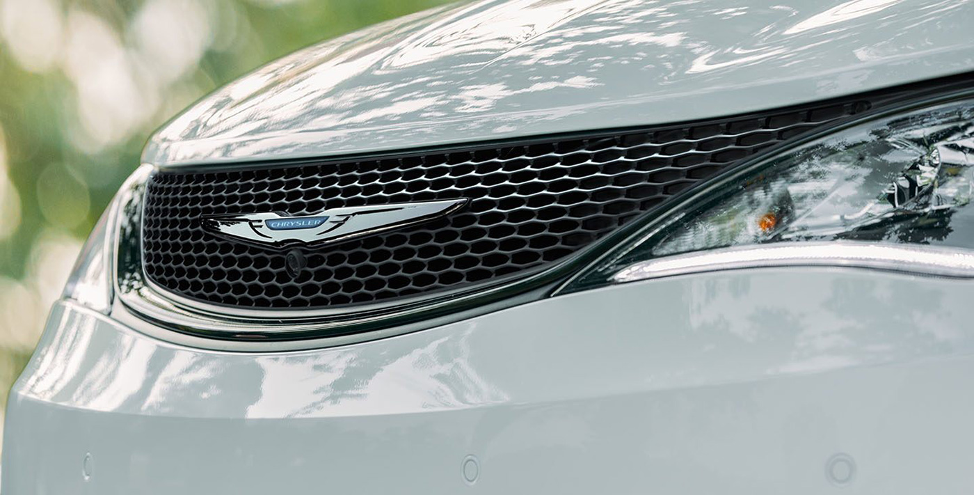 2020 Chrysler Pacifica Hybrid Safety Main Img