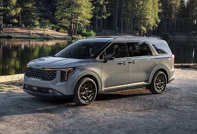 2026 Kia Carnival MPV Hybrid appearance
