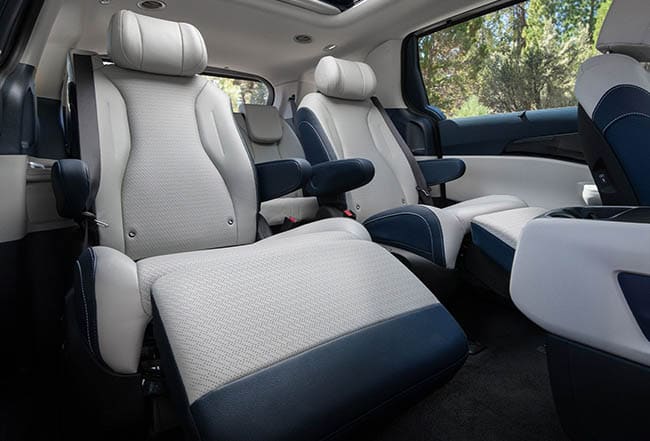 2026 Kia Carnival MPV Hybrid comfort