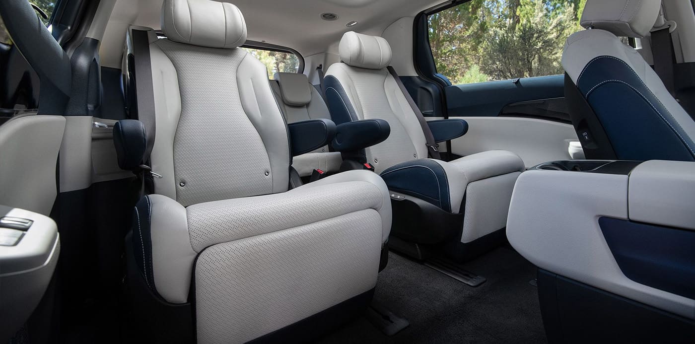 2026 Kia Carnival MPV Hybrid Safety Main Img