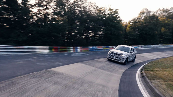 2025 Land Rover Range Rover Sport performance