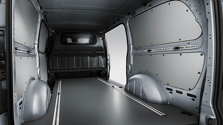 2020 Mercedes-Benz Metris Worker Cargo Van Exterior