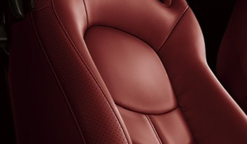 2024 Nissan GT-R comfort