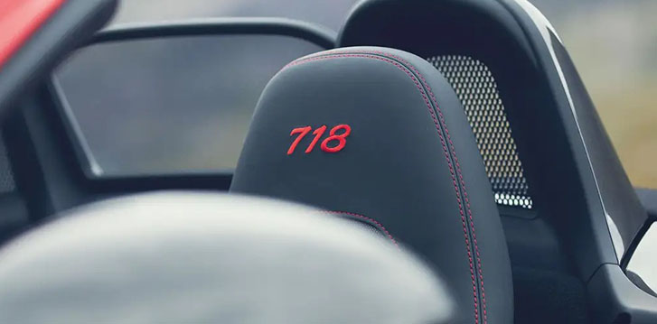 2022 Porsche 718 T comfort