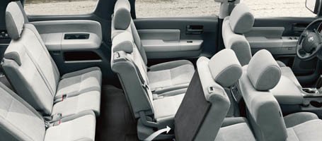 2017 Toyota Sequoia seats