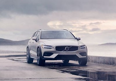 2020 Volvo V60 Cross Country appearance