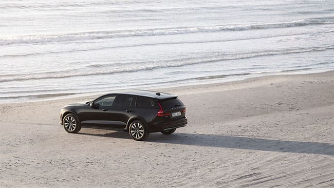 2026 Volvo V60 Cross Country performance