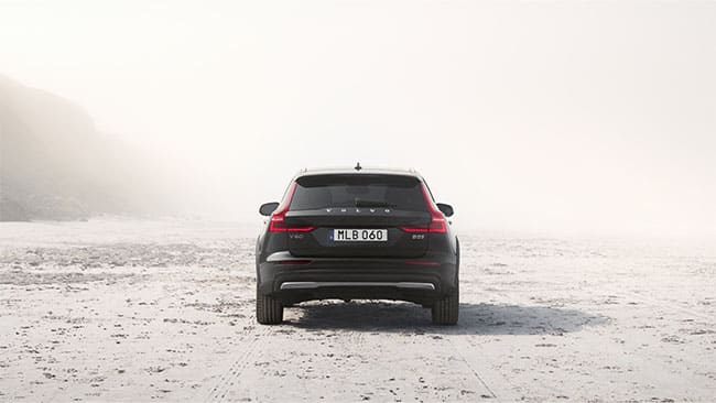 2026 Volvo V60 Cross Country performance