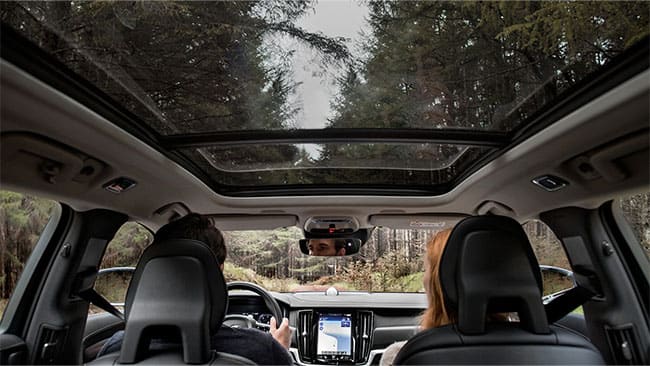 2026 Volvo V90 Cross Country appearance