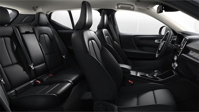 2026 Volvo XC40 comfort