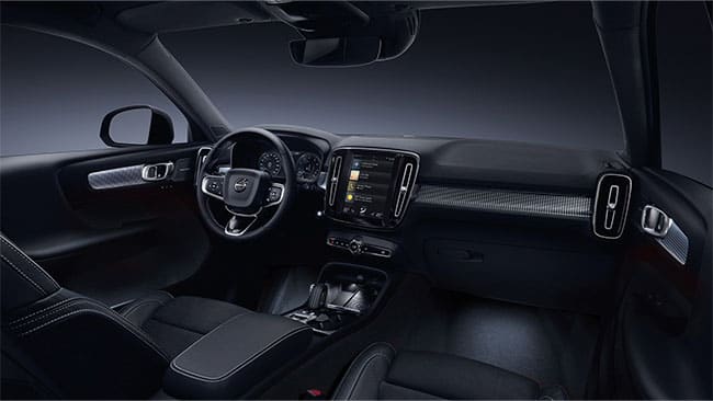 2026 Volvo XC40 comfort