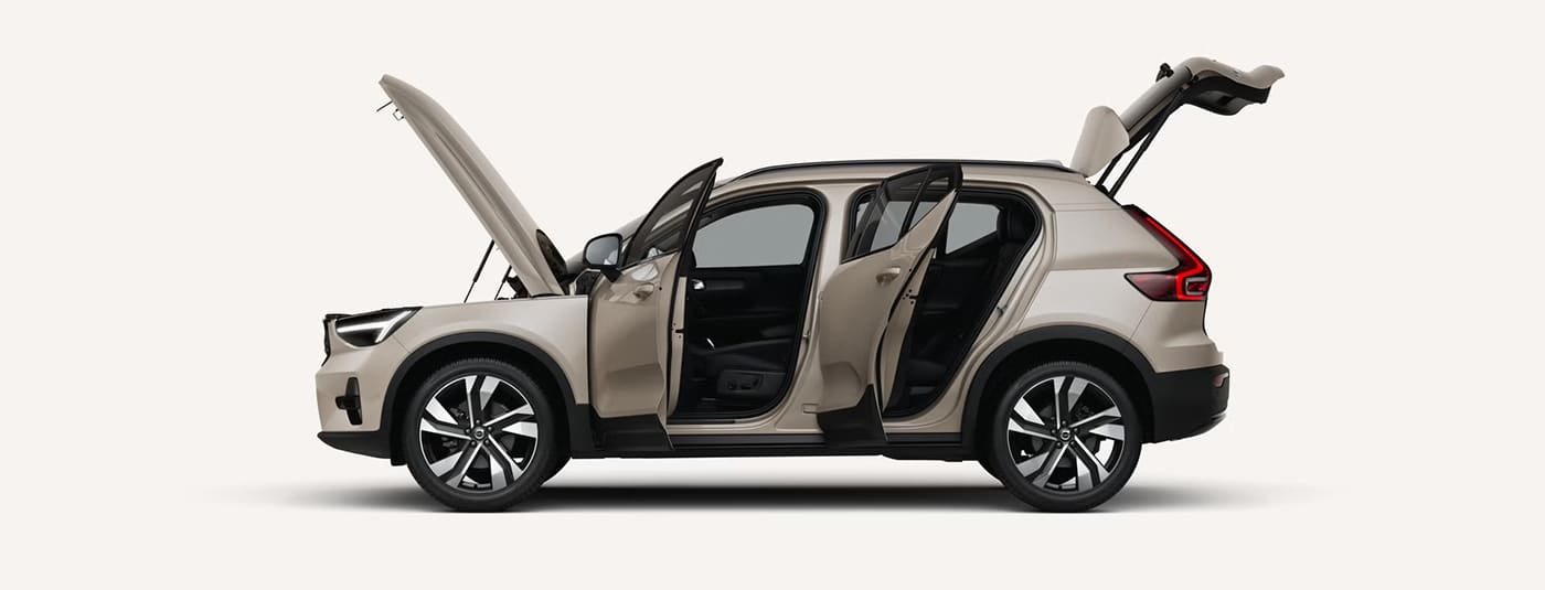 2026 Volvo XC40 Safety Main Img