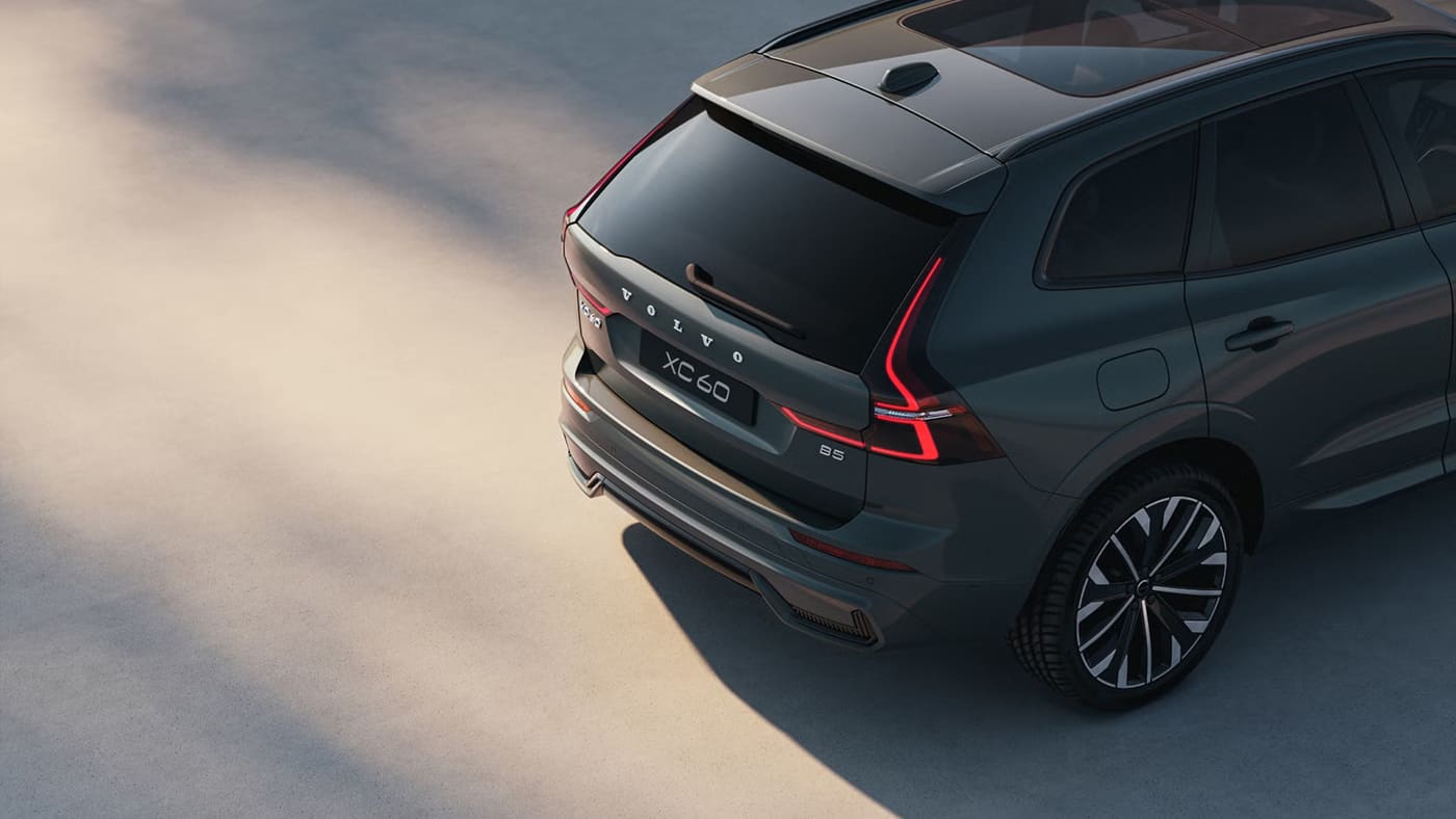 2026 Volvo XC60 Safety Main Img