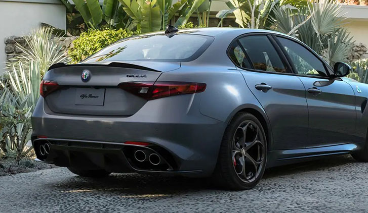 2021 Alfa Romeo Giulia Quadrifoglio appearance