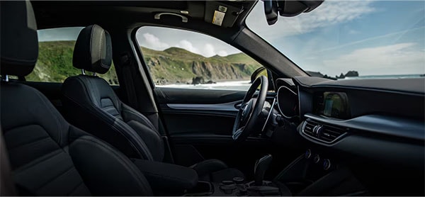 2026 Alfa Romeo Stelvio comfort