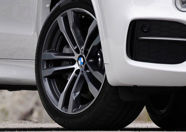 2016 BMW X Models X5 xDrive50i appearance
