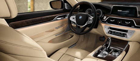 2017 BMW 7 Series 750i Sedan comfort