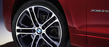 2017 BMW X Models X4 M40i performance