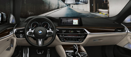 2018 BMW 5 Series 530i xDrive Sedan comfort