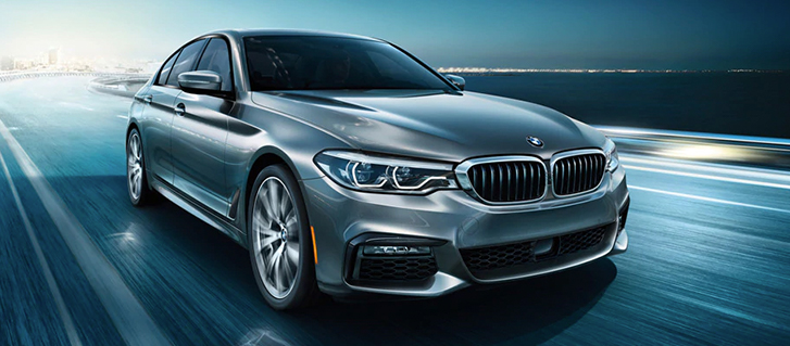 2019 BMW 5 Series 530e iPerformance Driving Assistance