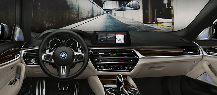 2019 BMW 5 Series 540i Sedan comfort