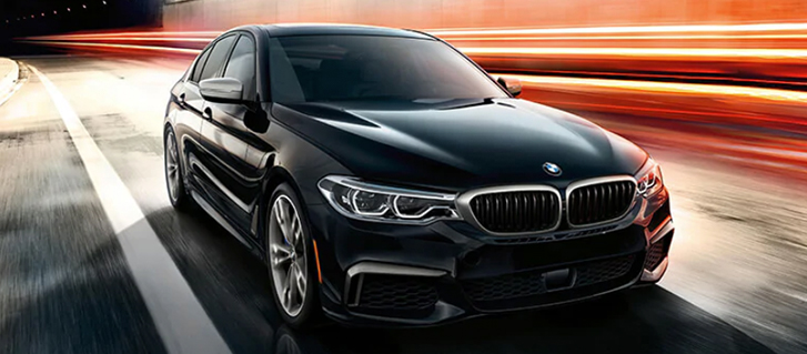 2019 BMW 5 Series 540i Sedan performance