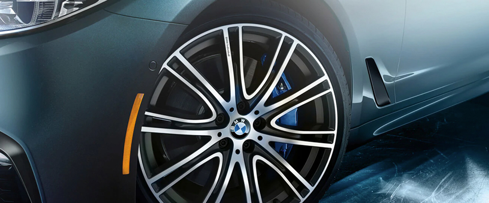 2019 BMW 5 Series Appearance Main Img