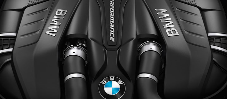 2020 BMW 5 Series M550i xDrive Sedan performance