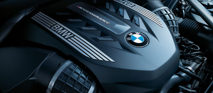 2020 BMW X Models X6 M50i performance