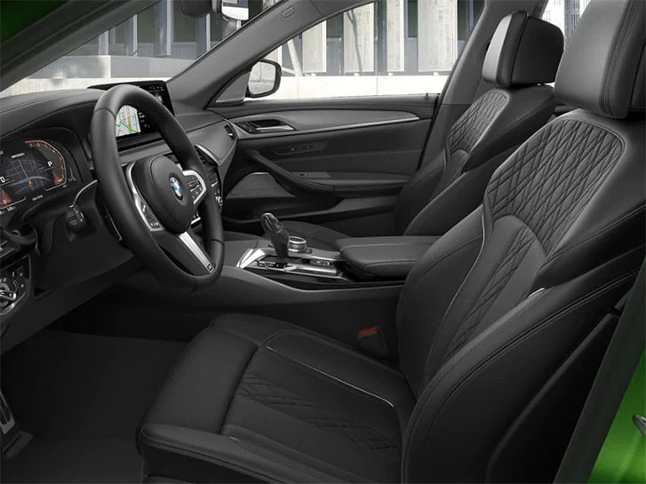2021 BMW 5 Series M550i xDrive Sedan comfort