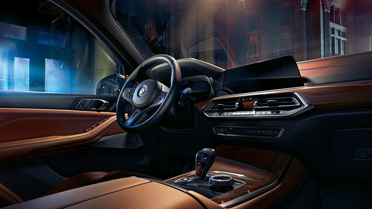 2021 BMW X Models X5 M50i comfort