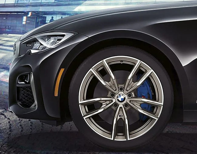2022 BMW 3 Series M340i Sedan performance