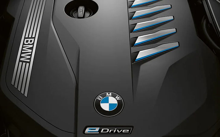 2022 BMW 7 Series 745e xDrive Sedan performance