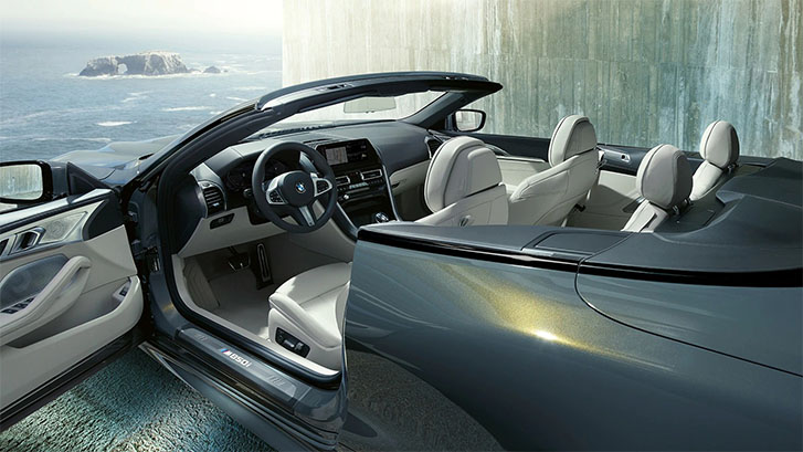 2022 BMW 8 Series 840i Convertible appearance