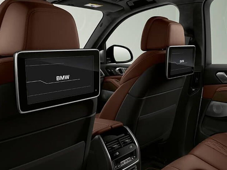 2022 BMW X Models ALPINA XB7 comfort
