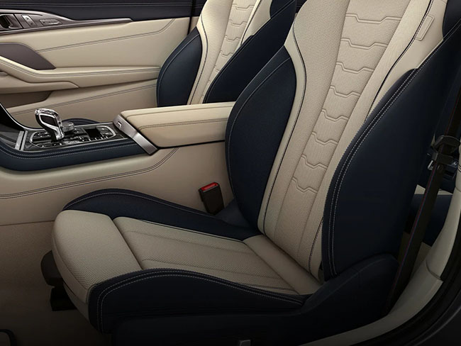 2023 BMW 8 Series M850i xDrive Convertible comfort