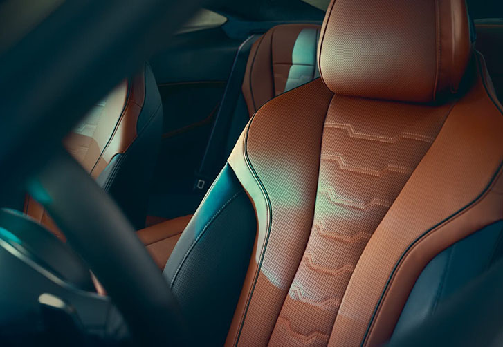 2023 BMW 8 Series M850i xDrive Coupe comfort