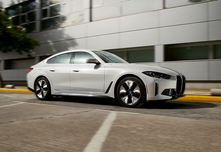 2023 BMW i Models i4 eDrive40 performance