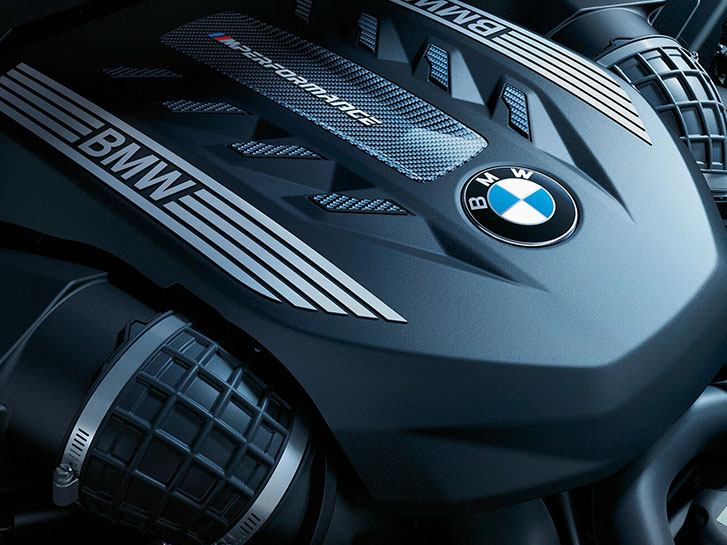 2023 BMW X Models X6 M50i performance