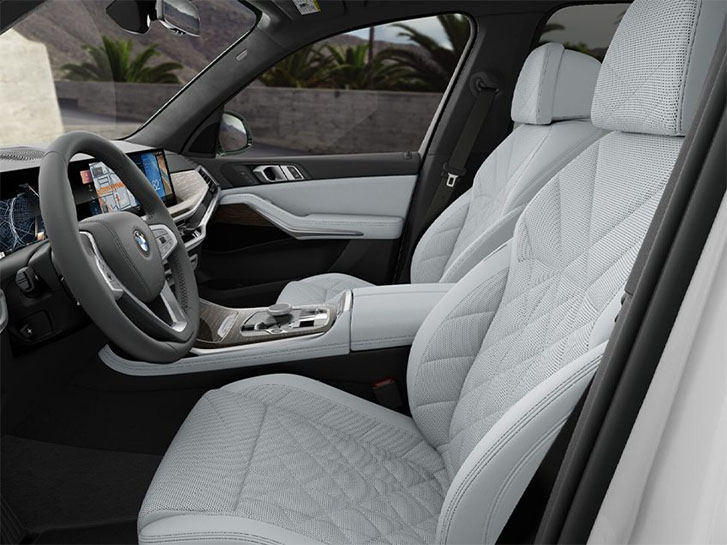 2023 BMW X Models X7 xDrive40i comfort