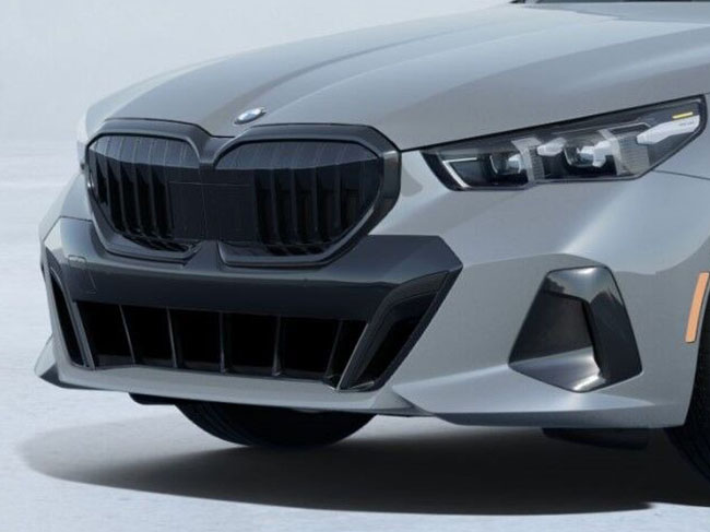 2024 BMW 5 Series 530i Sedan appearance