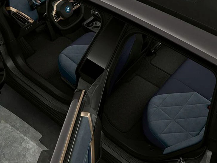 2024 BMW i Models iX xDrive50 appearance