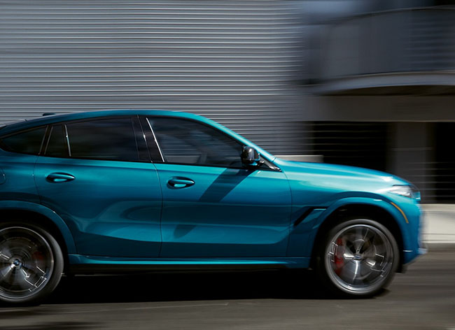 2025 BMW X Models X6 M60i performance