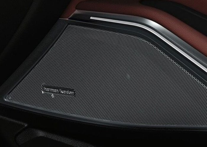 2026 BMW 3 Series 330i Sedan comfort