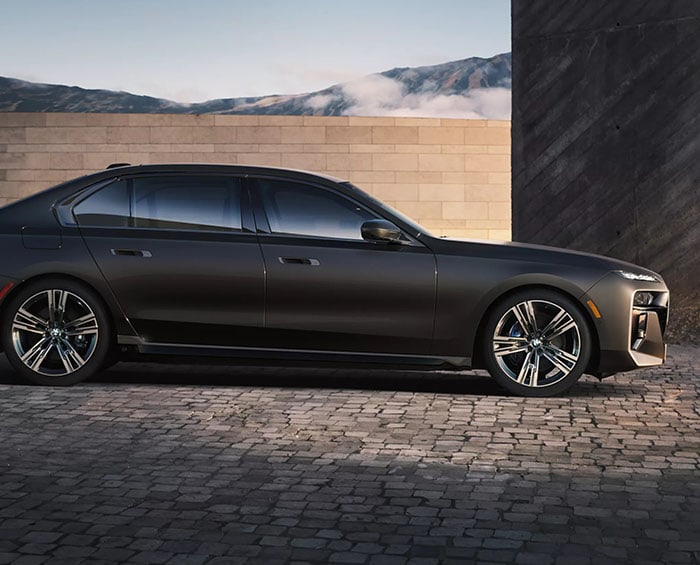 2026 BMW 7 Series 740i Sedan appearance