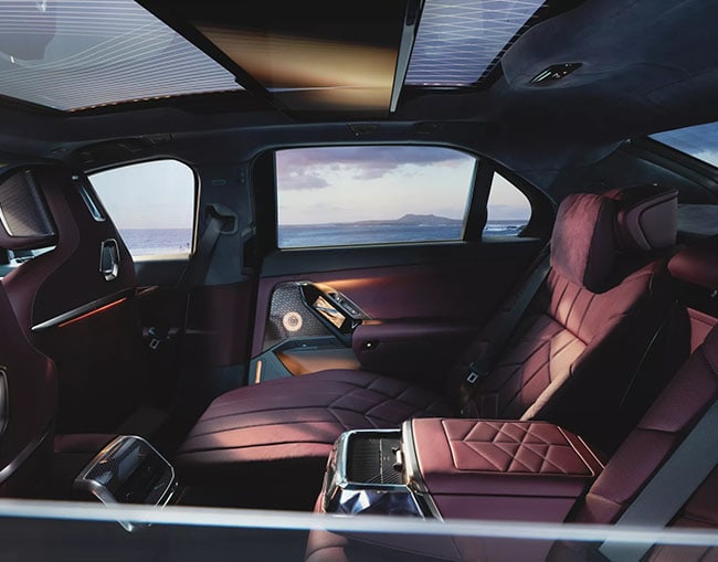 2026 BMW 7 Series 750e xDrive Sedan comfort